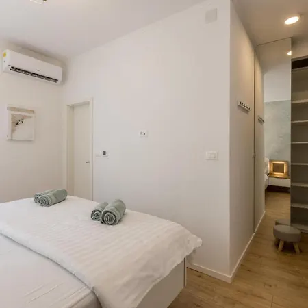 Apartment & Ileana Split