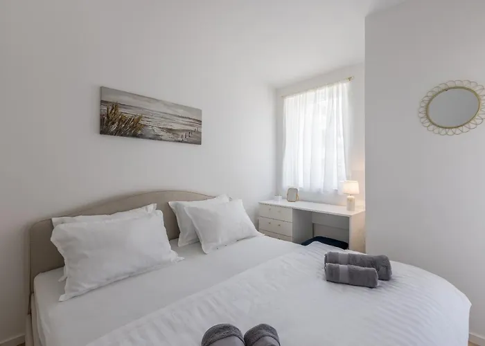Apartment Ileana *